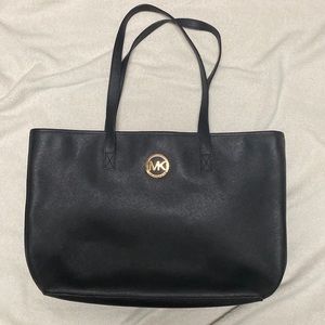 Michael Kors tote - black, excellent condition.